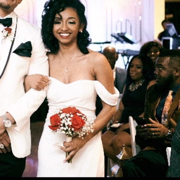 Meet your Posher, Bailey - Picture 1 of 1